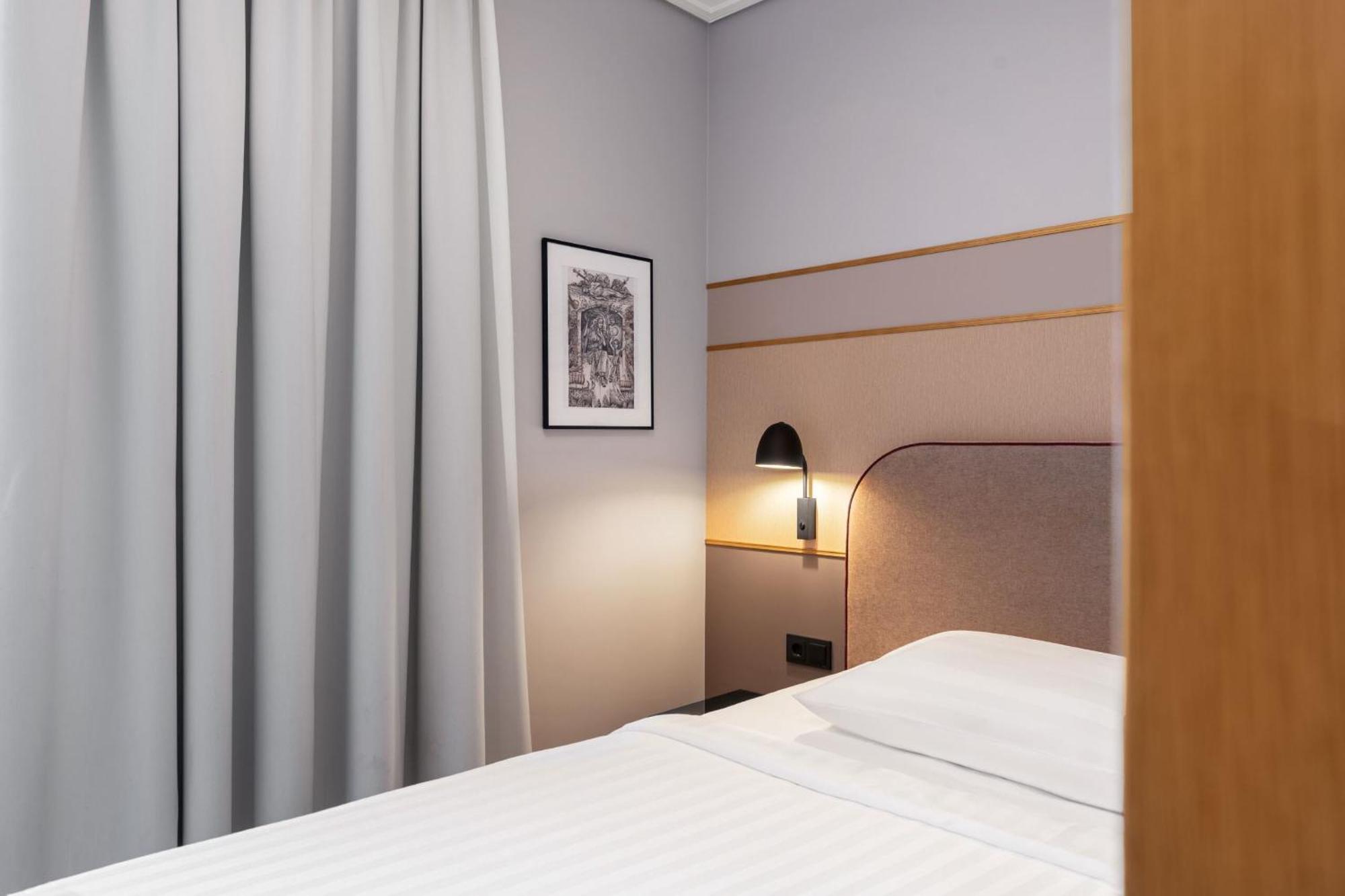 Fonnental Design Hotel Reval Esterno foto